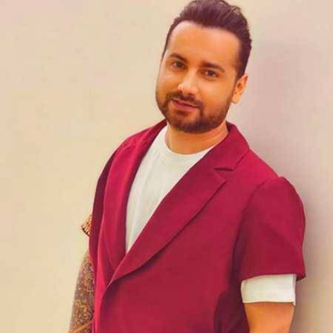 دانلود آهنگ مرد اونی که واسه تو زد از دلش دانلود آهنگ مرد اونی که واسه تو زد از دلش