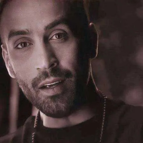 دانلود آهنگ عشقت هنوز چپ سینمه با جون و دل پرستیدمش