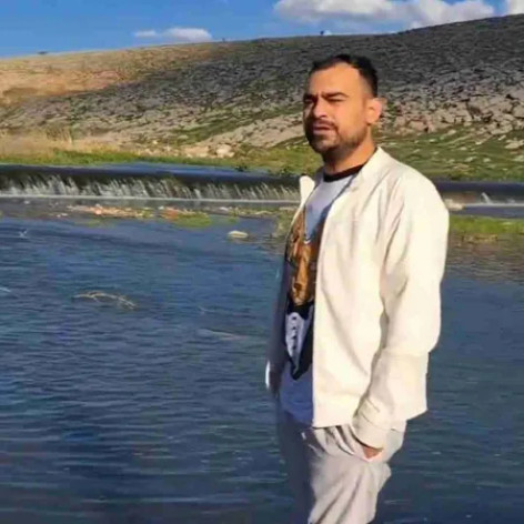 دانلود آهنگ روح الله کرمی مخاطب خاص ۲