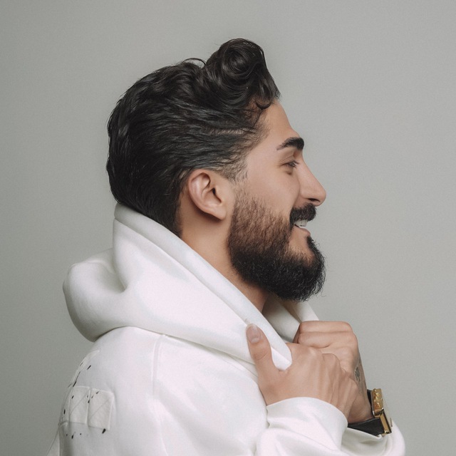 دانلود آهنگ بنام نامسلمون با صدای فرزاد قنبری